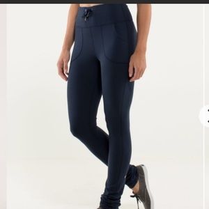 LULULEMON Straight leg pant